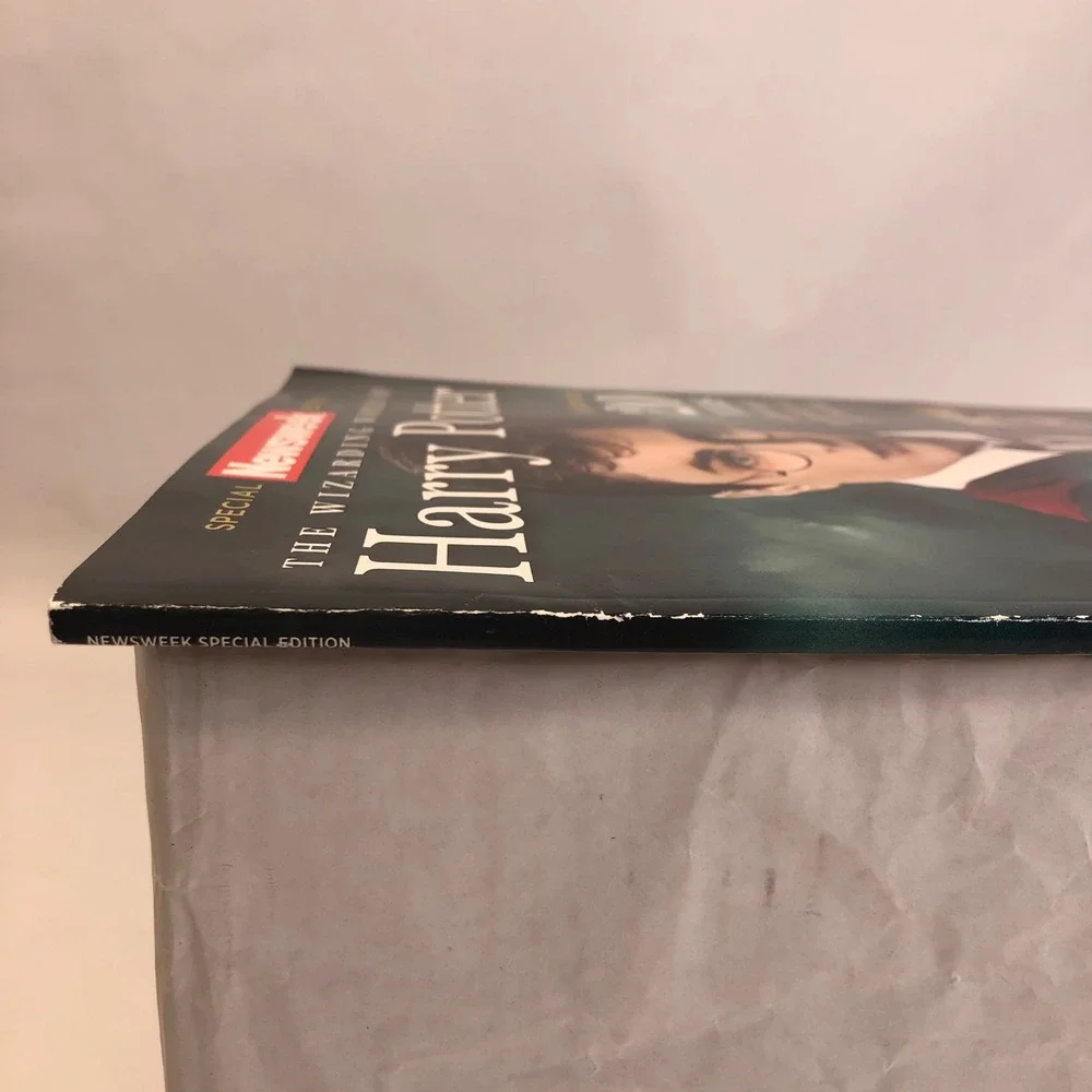 Newsweek Special Edition‎ The Wizarding World of Harry Potter Magazine 20 Years